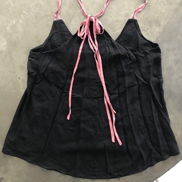 Designer Tank Top by GUESS - Picture 2 of 2